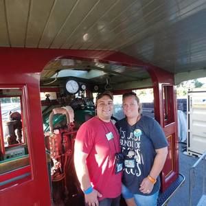 Meet your Posher, Scott